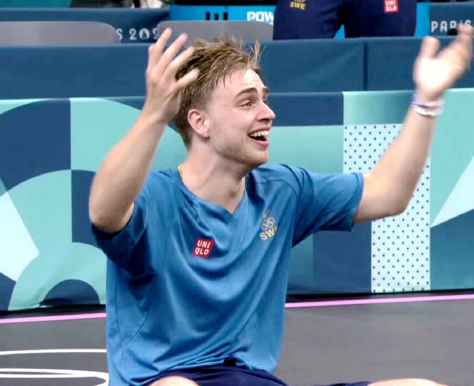 德罗巴爆冷击败C9，比分优势明显引爆全场！的简单介绍