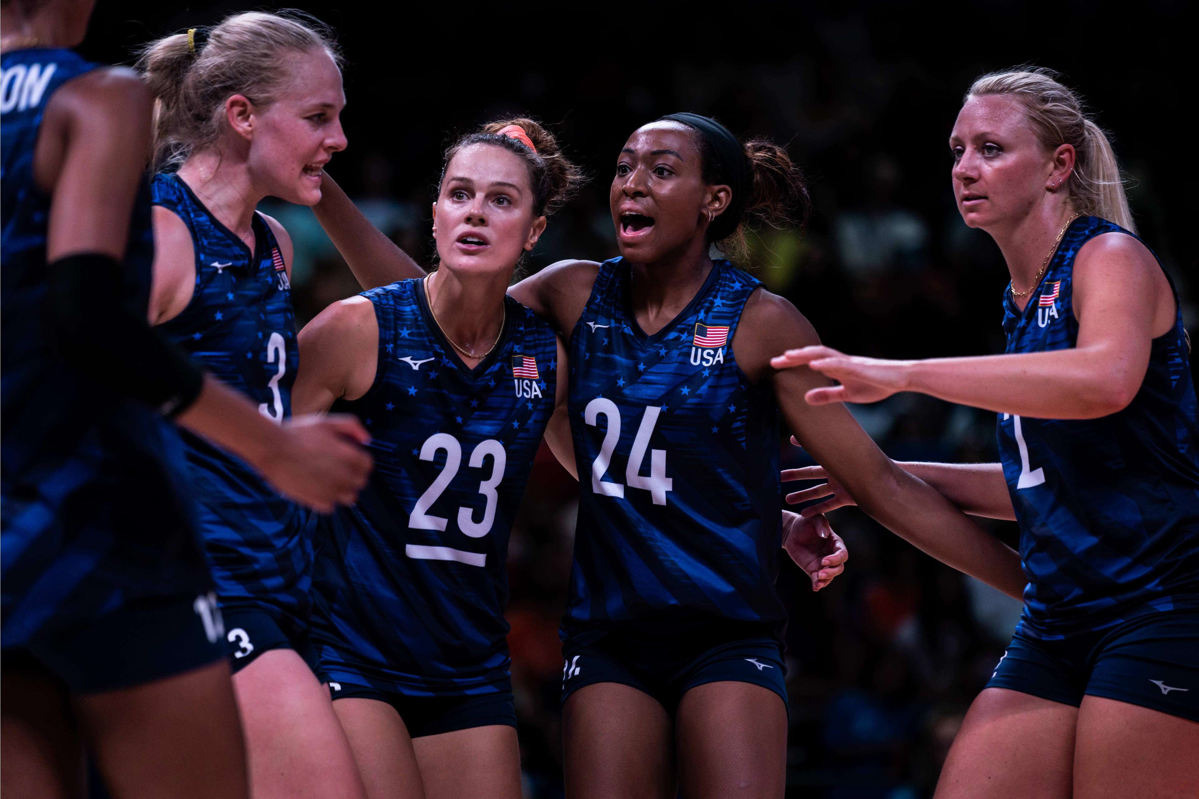 Scout在塞尔维亚队比赛中爆冷，惊险取胜引发热议！